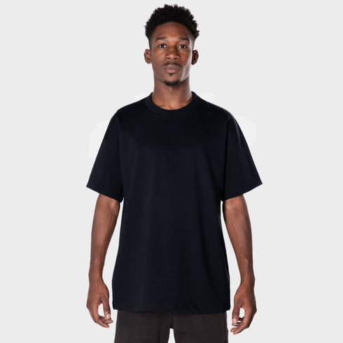 Heavy Core Tee Black Model Shot