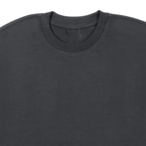 heavy core tee charcoal close up