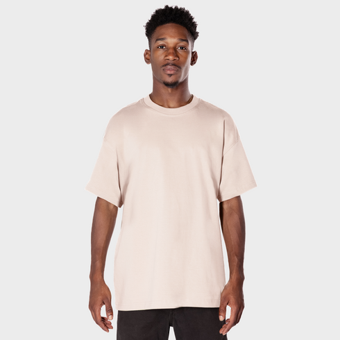 Heavy Core Tee Cream Model Shot