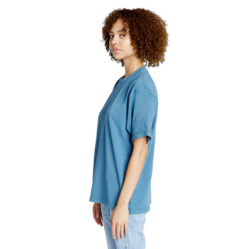heavyweight pigment tee pebble blue model women side