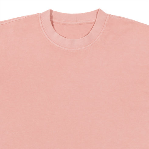 heavyweight pigment tee salmon close-up