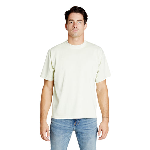 heavyweight pigment tee pistachio model men front